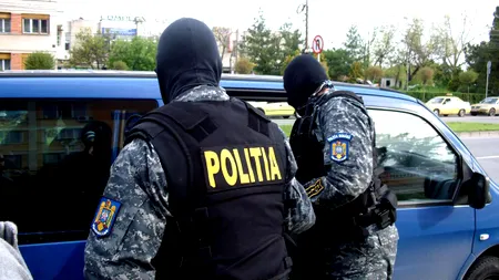 Un jandarm din Brăila i-a luat arma unui polițist, lăsată pe o masă în secție, iar ce s-a întâmplat mai departe este incredibil
