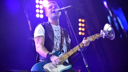 Membrii trupei Vunk, blocați pe Dealul Negru. Cornel Ilie: Este o coadă mare de tiruri și mașini