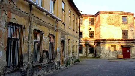 Fabrica lui Schindler, scoasă la vânzare. Primar: Arată ca Dresda după bombardament, dar are un potențial real