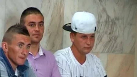 Cei șapte violatori din Vaslui i-au mai dat o lovitură victimei lor