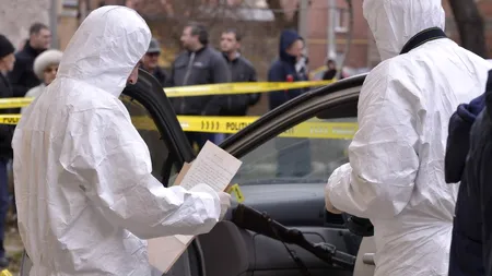 Doi bărbați și o femeie din Bucureşti, prinşi în timp ce cărau un cadavru înfăşurat într-un covor