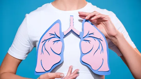 Numărul cazurilor de CANCER pulmonar sunt în creștere la persoanele nefumătoare. Care este principala cauză