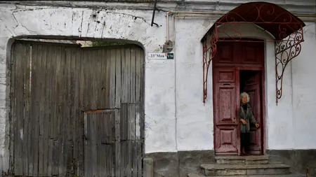 O zi din viața politică a doamnei Popescu