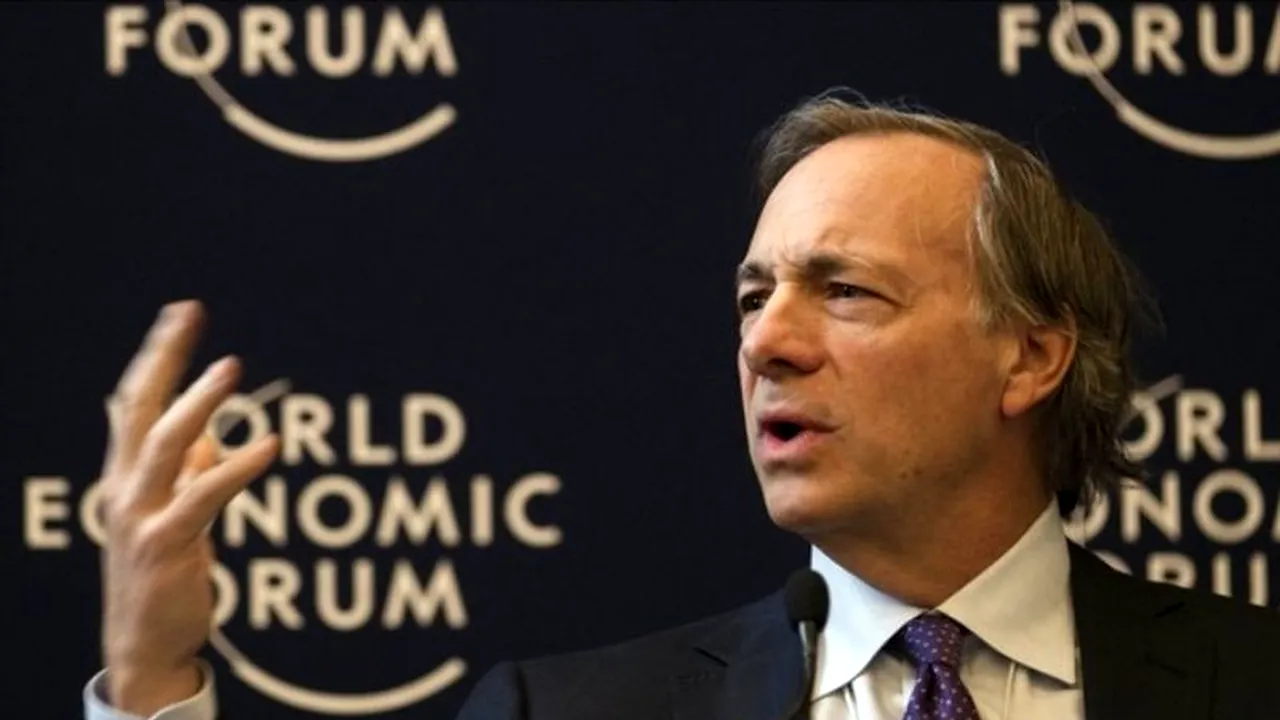 Povestea din spatele celui mai de succes fond de investiții din lume din toate timpurile. Angajații sunt puși să se bată în idei ca în Gladiatorul