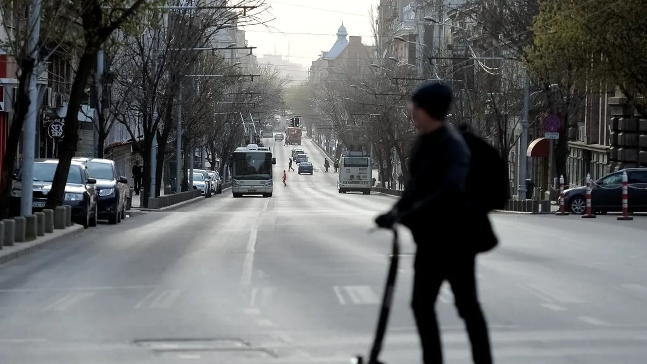 RELAXARE. Ce măsuri se vor aplica după ridicarea stării de urgență. „Distanțarea socială presupune abținerea de la îmbrățișare, pupat sau strângerea mâinilor în cadrul interacțiunilor”. Propunerile INSP