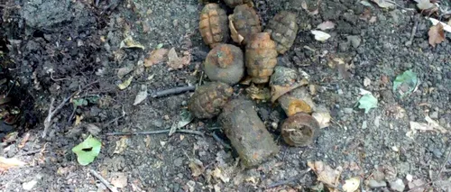 Descoperire neașteptată în Vrancea: Bombe, proiectile explozive, grenade și cartușe de infanterie - FOTO