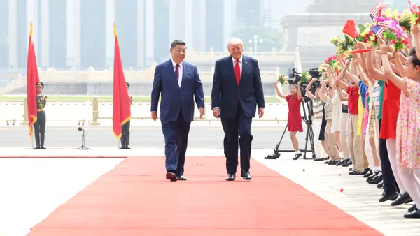 Trump dezvăluie ce i-a spus Xi Jinping la Beijing: „M-a felicitat pentru succesele extraordinare ale SUA obținute într-un timp așa scurt”