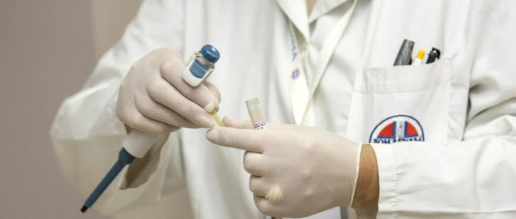 Trei medici infectați cu coronavirus au fugit din spitalul din Târgu Jiu, unde erau internați. Unde i-a găsit poliția