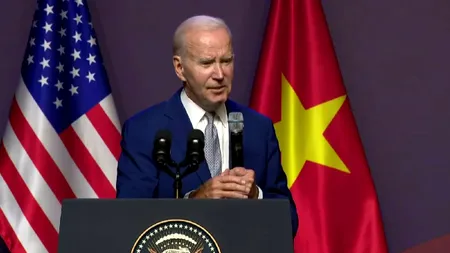 VIDEO | Probleme pentru Joe Biden. Președintele Statelor Unite şi-a pierdut firul discursului în timpul unei conferinţe la Hanoi