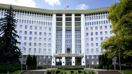 Cronica unor alegeri anunțate. INSTABILITATE politică în Moldova? „Orice alianță post-electorală riscă să fie fragilă, predispusă la prăbușire”