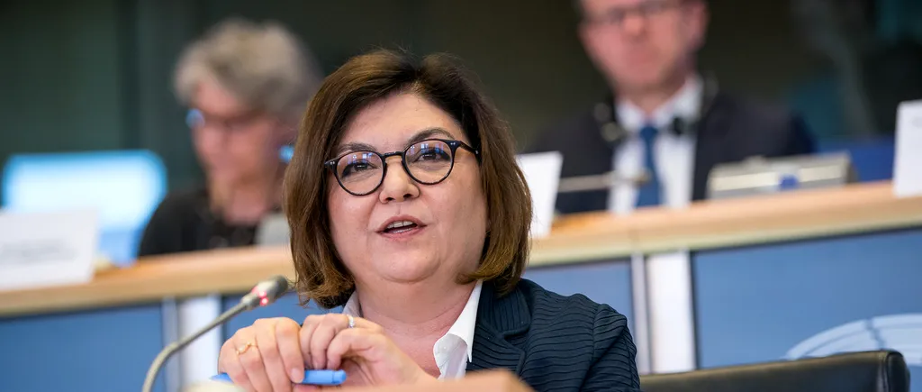 Franța, pusă la zid de comisarul european pentru Transporturi. Adina Vălean intervine în războiul restricțiilor de circulație