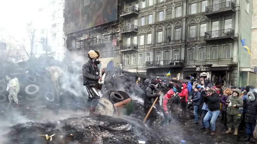 Fotoreportaj Gândul de pe EuroMaidan. Cum arăta protestul din Kiev înainte de expirarea ultimatumului opoziției. FOTO+VIDEO