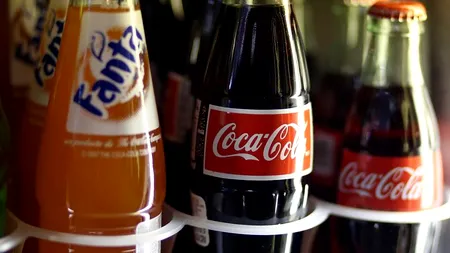 Coca-Cola, interzisă prin lege în școlile din România. Reacția companiei