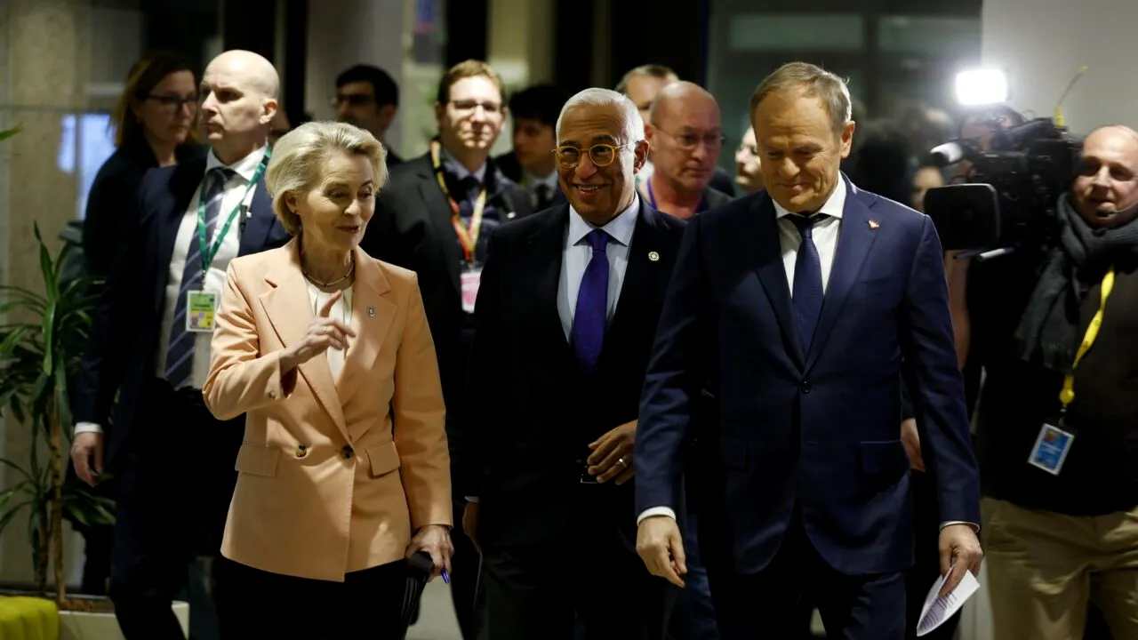 Liderii Uniunii Europene au convenit să CONSOLIDEZE apărarea împotriva Rusiei, dar nu au rezolvat problema FINANȚĂRII