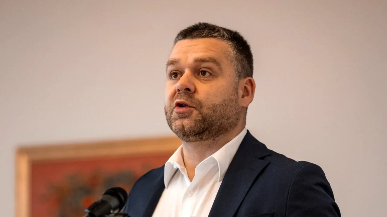 Ciprian Ciucu explică de ce nu se lucrează pe unele șantiere deschise din București: Mai corect ar fi: „nu s-a lucrat