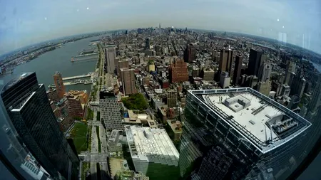 Averea medie a familiei americane a revenit la nivelul de la începutul anilor '90, din cauza crizei