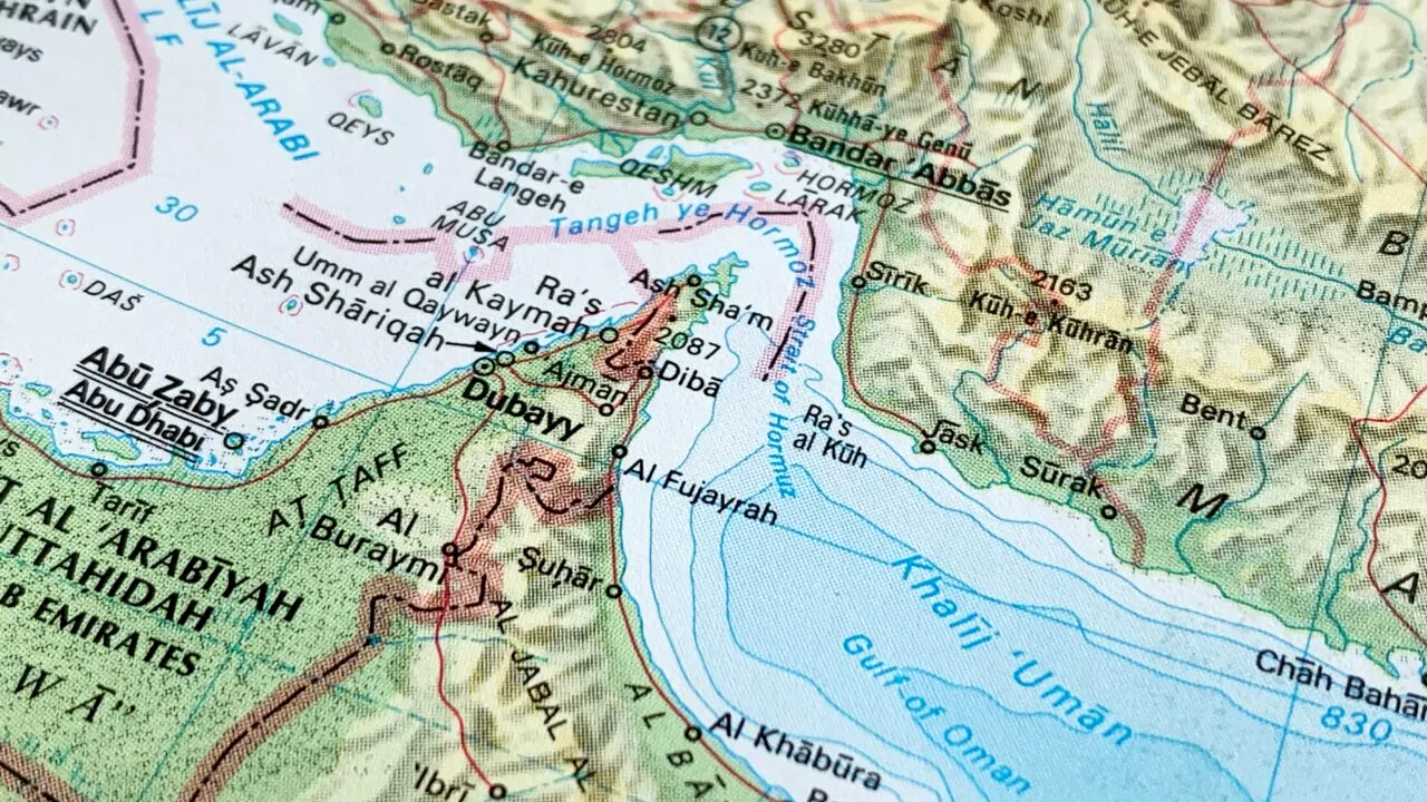 Reuters: Iranul s-ar fi pregătit pentru a MINA Strâmtoarea Ormuz, potrivit unor surse americane