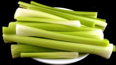 Cum arată 200 de calorii în farfurie. GALERIE FOTO