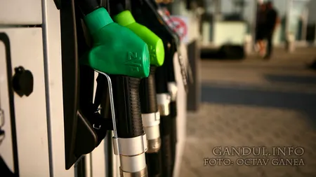 Cât muncesc românii pentru un plin de carburant