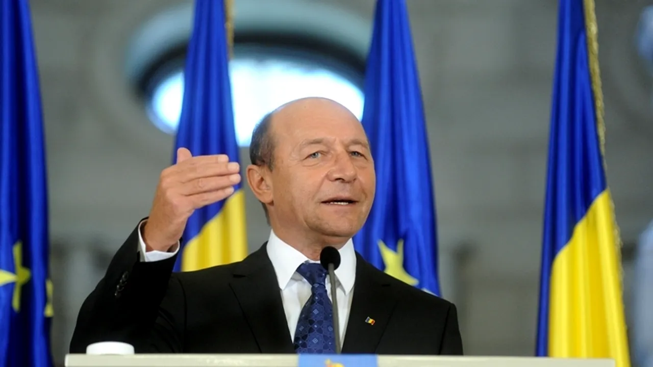 Traian Băsescu: 