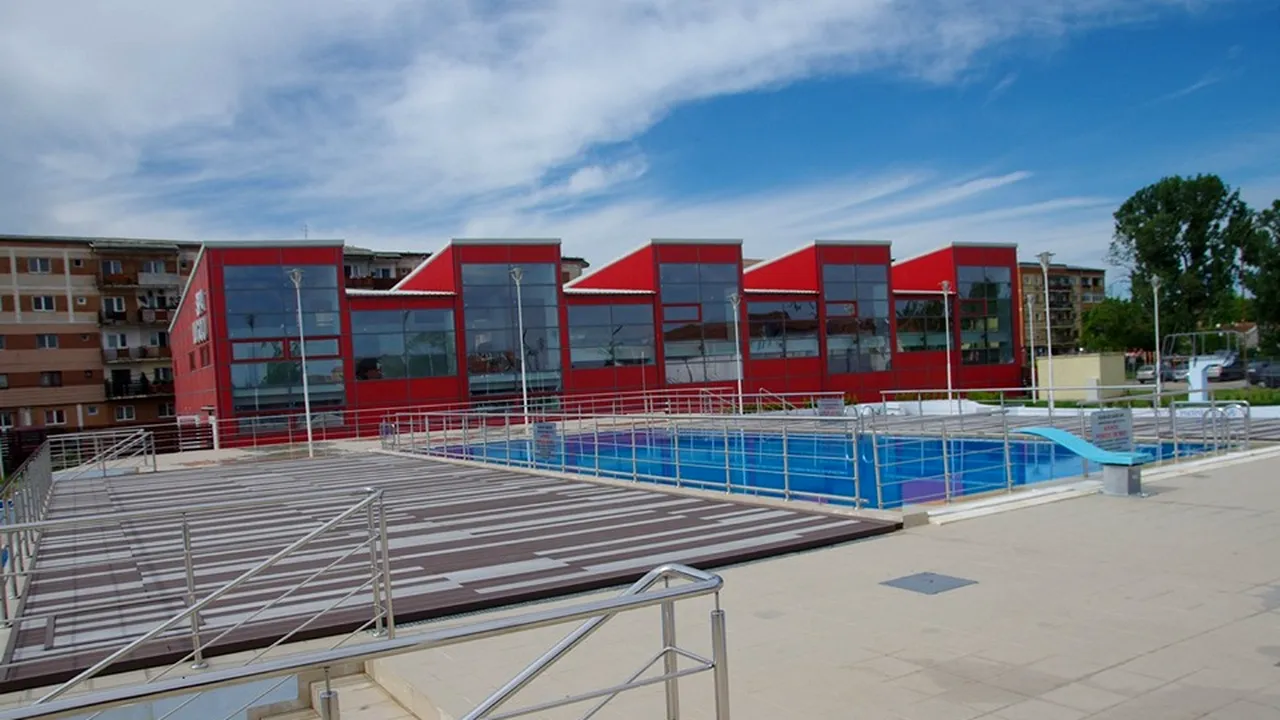 Deși nefuncțional, este deschis spre vizitare, în prag de alegeri. Ștrandul din Timiș făcut lângă un SPA a fost inaugurat în urmă cu 3 ani
