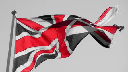 Cum a scos acest om profit din Brexit. A pariat 10 miliarde de dolari