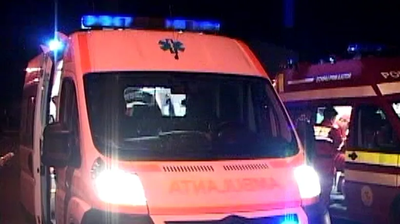 Sibiu: Un tânăr de 19 ani a murit după ce mașina sa a luat foc în urma unui accident
