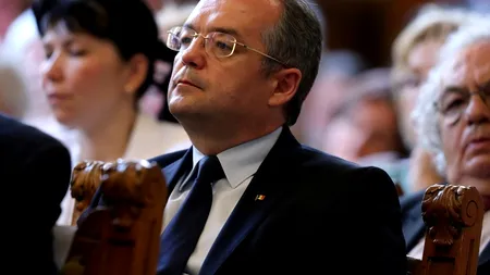 Boc despre contractul cu Bechtel: Ponta îl protejează în acest moment pe Adrian Năstase
