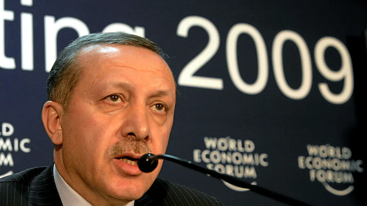 Turcia se înscrie în cursa pentru cucerirea spațiului. Erdogan vrea Luna de pe cer în cel mult doi ani!