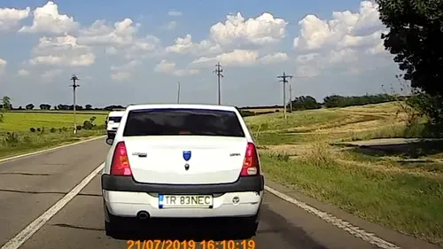 Poliția Română nu numai că nu ne protejează, dar uneori ne și pune în pericol. Cum am fost șicanat în trafic de un agent în uniformă cu mașină neinscripționată - VIDEO