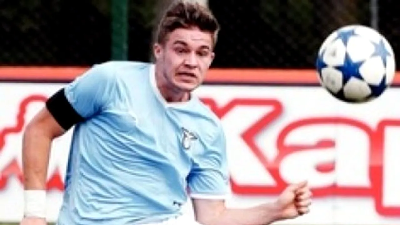 Un nou fotbalist român în Premier League. Cine este românul de 17 ani cumpărat de Manchester City