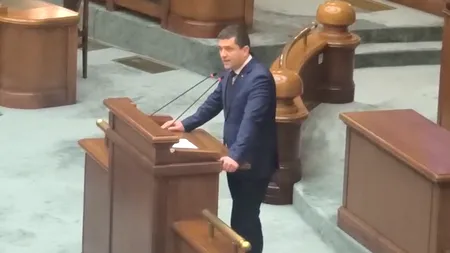 Radu Miruță, o nouă gafă. Acesta a ținut o cuvântare în plenul Senatului, în timpul moțiunii simple: „Vă spun un singur lucru, în două cuvinte - aveți zero sanse!”. Expresia lui Miruță are 3 cuvinte