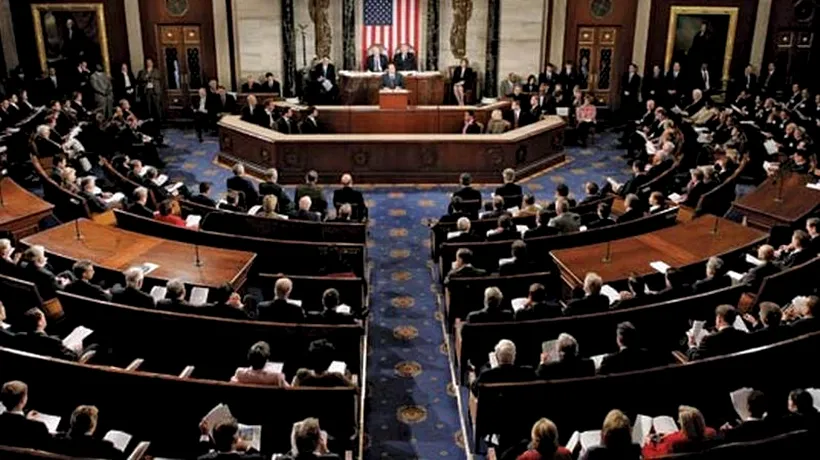 Bloomberg: Congresul SUA se apropie de o soluție pe termen scurt privind plafonul datoriei de stat