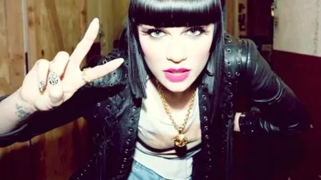 Cântăreața Jessie J. s-a ras în cap. Ce a determinat-o pe vedetă să recurgă la acest gest