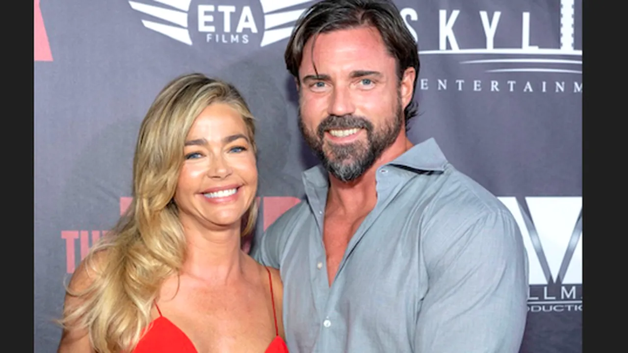 Actrița Denise Richards și soțul ei au fost implicați într-un incident armat în timp ce se aflau în trafic