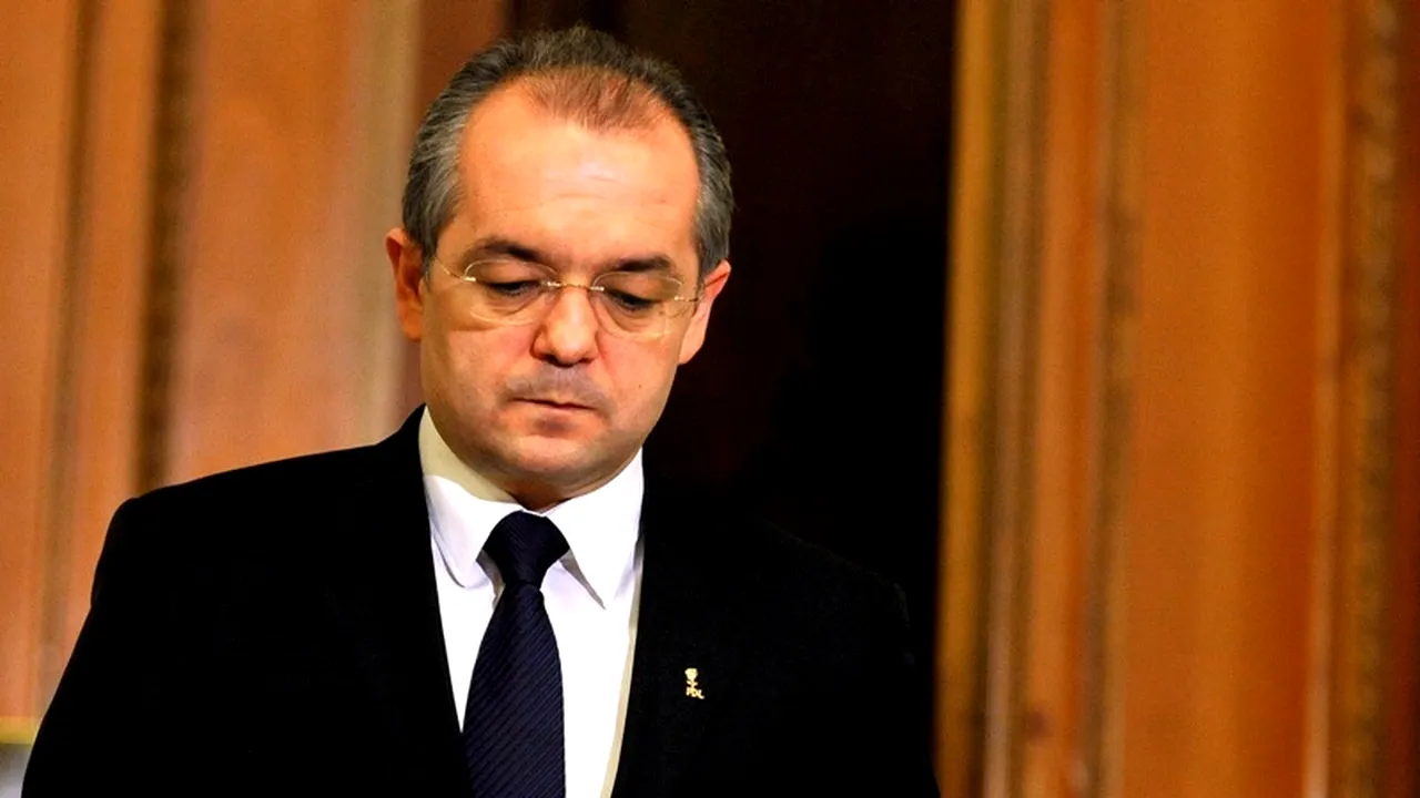 MOȚIUNEA DE CENZURĂ. Boc: Grupul minorităților naționale ne-a lucrat pe la spate