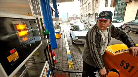 Lovitură la început de an! Cu cât se vor scumpi, chiar de la 12 noaptea, benzina și motorina la pompă!