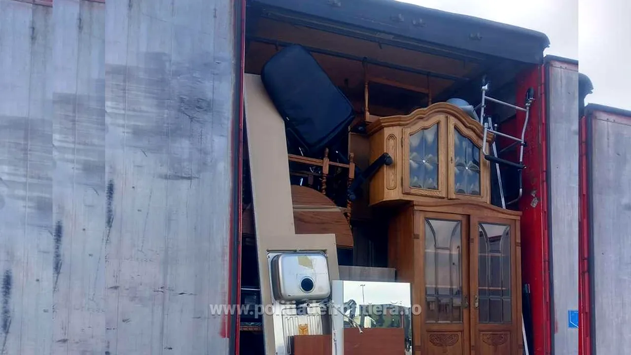 Aproape 90 de tone de deșeuri din Austria și Germania, oprite la graniță