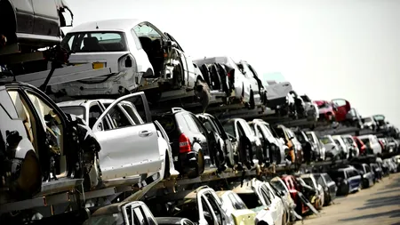 Românii s-au înghesuit la Rabla Auto. Bugetul pentru mașinile electrice s-a terminat în mai puțin de o oră. Reguli noi din 2027