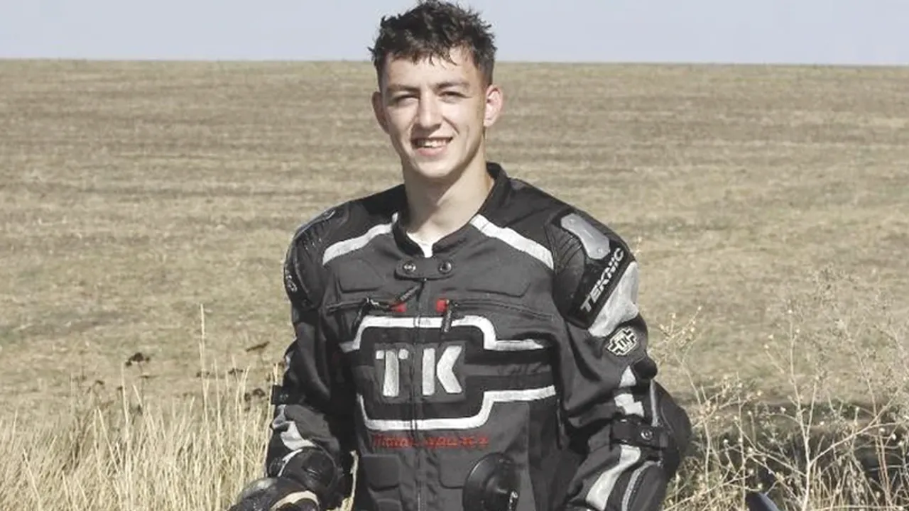 Cosmin din Iași a murit în somn, la numai 22 de ani. Tânărul student se afla lângă iubita sa