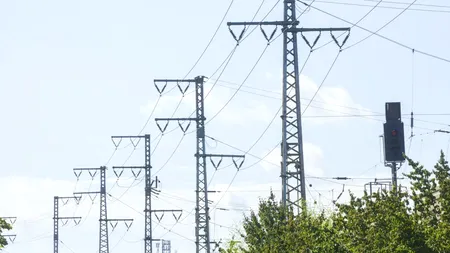 Experți BCE: Sistemele de inteligență artificială necesită ELECTRICITATE suplimentară, cu efecte asupra piețelor naționale ale energiei