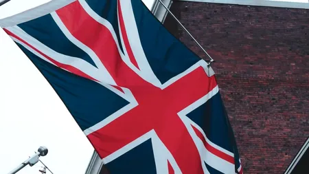 Un nou sistem de acordare a vizelor de muncă în Marea Britanie pentru oameni de ştiinţă, artişti sau muzicieni premiaţi