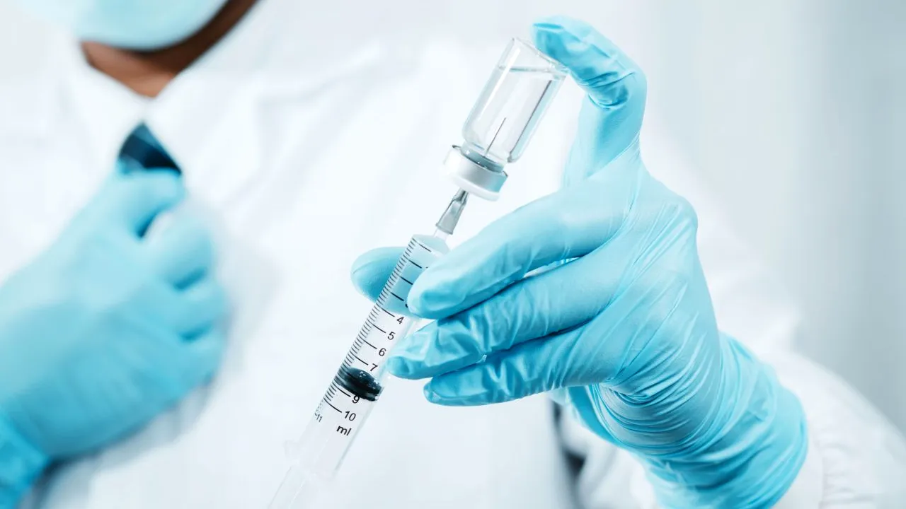 România depășește, vineri, pragul de 3,5 milioane de persoane vaccinate. Anunțul premierului Florin Cîțu