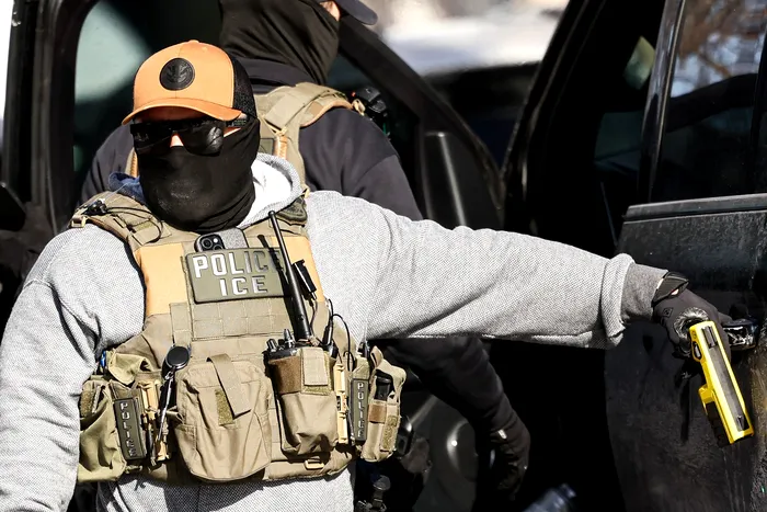 Agenți federali ICE - Foto: Profimedia images