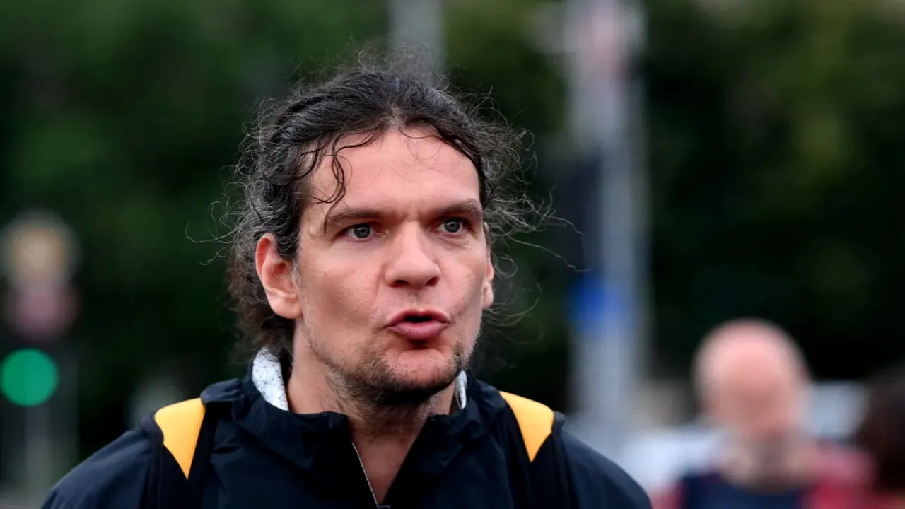 Tudor Chirilă a găsit vinovații pentru că Guvernul Bolojan vrea să normeze „ca în fabrică” munca actorilor: Suveraniștii sunt de vină