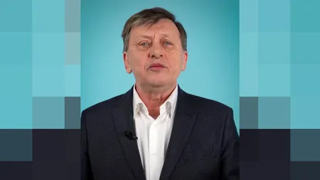 Crin Antonescu intră în social media cu primul clip video de CAMPANIE: „România este un avion în picaj”/ „Alianța România, Înainte” = PSD+PNL+UDMR
