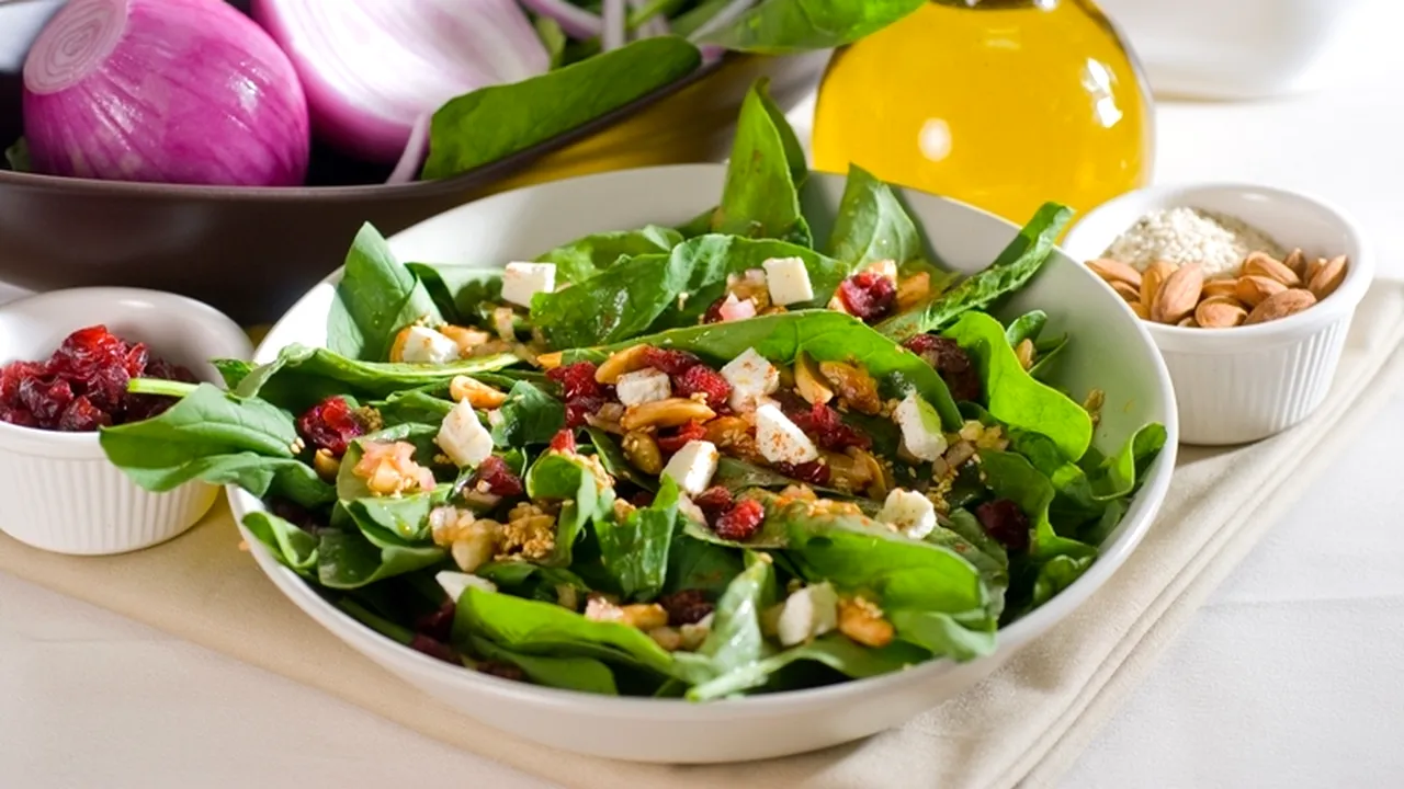 Cum trebuie să fie sosul la salate. STUDIU