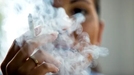 ROMÂNIA, înaintea Danemarcei și Elveției, în clasamentul european privind restricțiile în domeniul TUTUNULUI