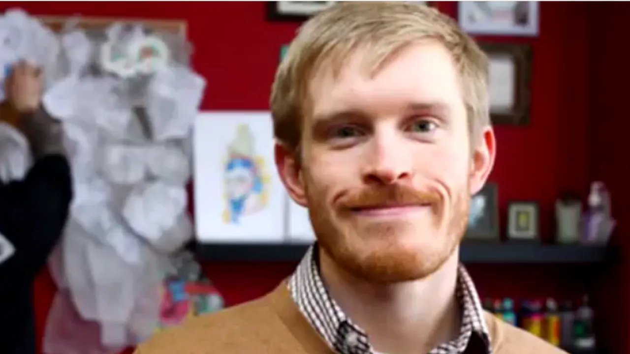 Un student canadian a inventat crema de îndepărtare a tatuajelor