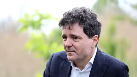 Motivul pentru care Nicușor Dan nu poate fi amendat, deși a traversat neregulamentar